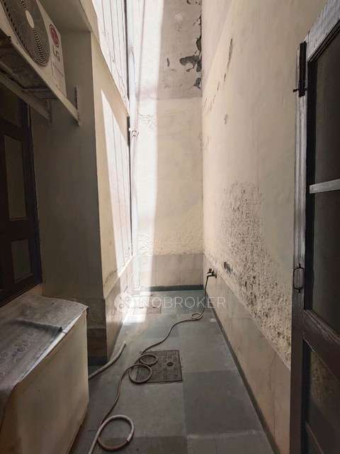 4+ BHK Flat For Sale  In Vasundhara