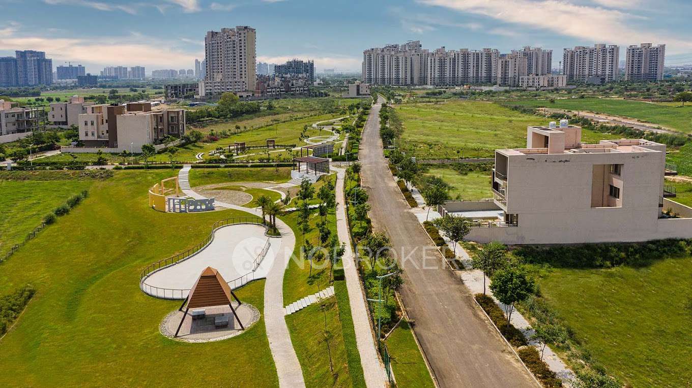 Plot For Sale  In Experion The Westerlies In  Sector 108