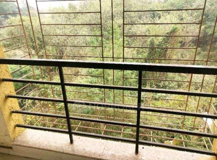 1 BHK Flat In Commanders Renaissance, New Panvel East For Sale  In Adaigaon