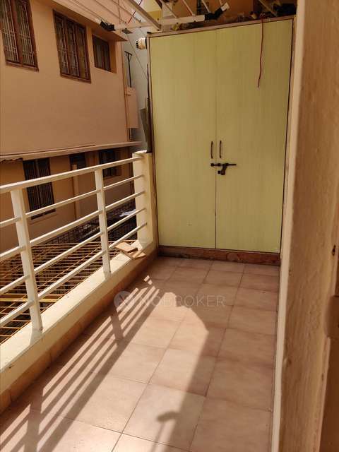 2 BHK Flat In Srinivasa Sai Poorna Heights For Sale  In Hsr Layout