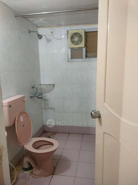 2 BHK Flat In Srinivasa Sai Poorna Heights For Sale  In Hsr Layout