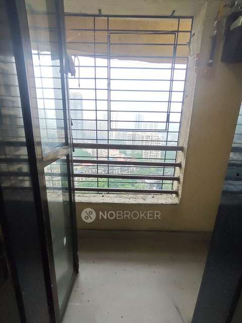 2 BHK Flat In Hubtown Greenwoods For Sale  In Thane West