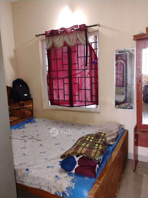 2 BHK Flat In Castle 222 Flats For Sale  In Korattur