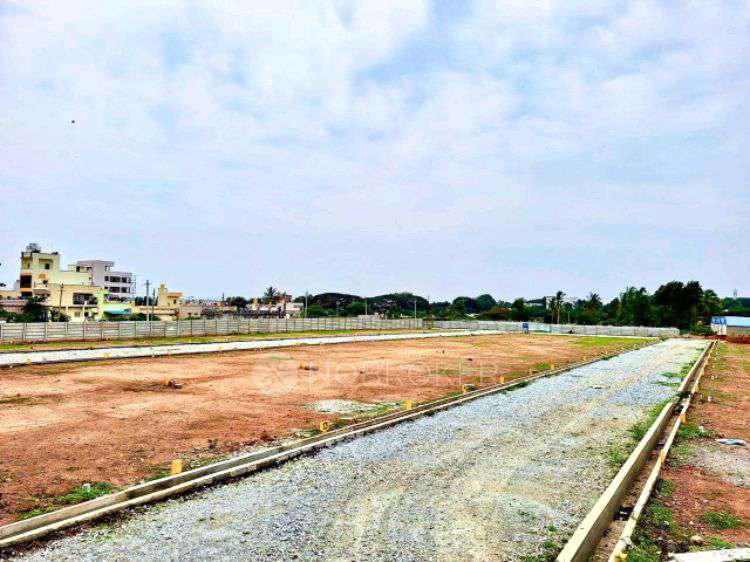 Plot For Sale  In Oraiyan Rk City  In Anekal Town ??????