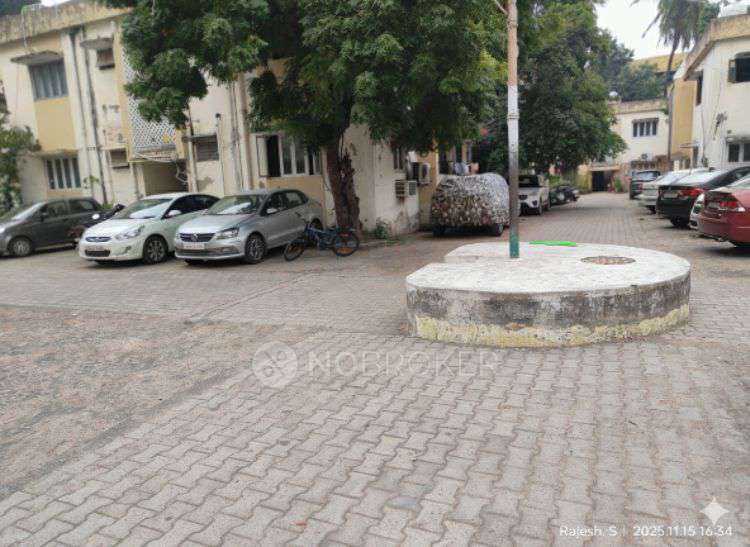 2 BHK Flat In Rams Maruthi Complex, West Mambalam for Rent  In Rams Maruthi Flats