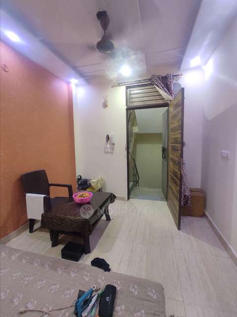 2 BHK Flat For Sale  In Uttam Nagar