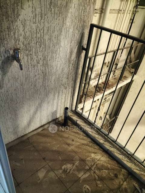 2 BHK Flat In Godrej Boulevard For Sale  In Manjari Khurd