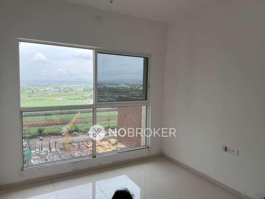 2 BHK Flat In Godrej Boulevard For Sale  In Manjari Khurd