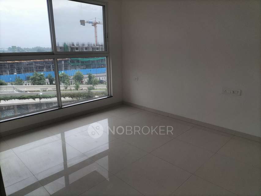 2 BHK Flat In Godrej Boulevard For Sale  In Manjari Khurd