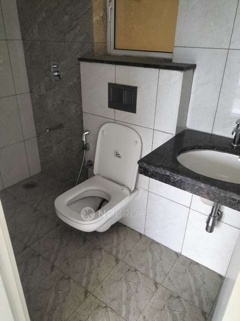 2 BHK Flat In Godrej Boulevard For Sale  In Manjari Khurd