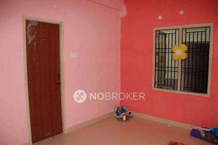 2 BHK Flat In Lakshmi Gardens,iyyappanthangal For Sale  In Iyappanthangal