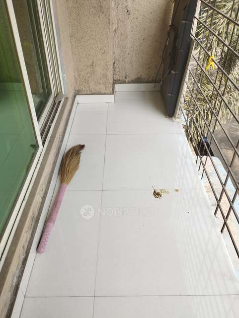 1 RK Flat In R T Kunj Building For Sale  In Ulwe