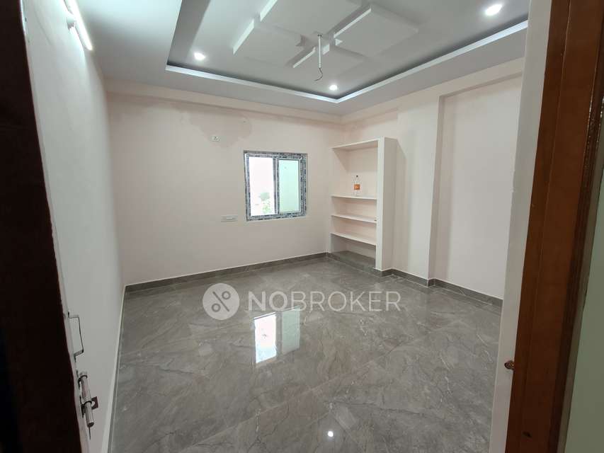 2 BHK Flat In Royal Heights Alwal, Alwal For Sale  In Alwal