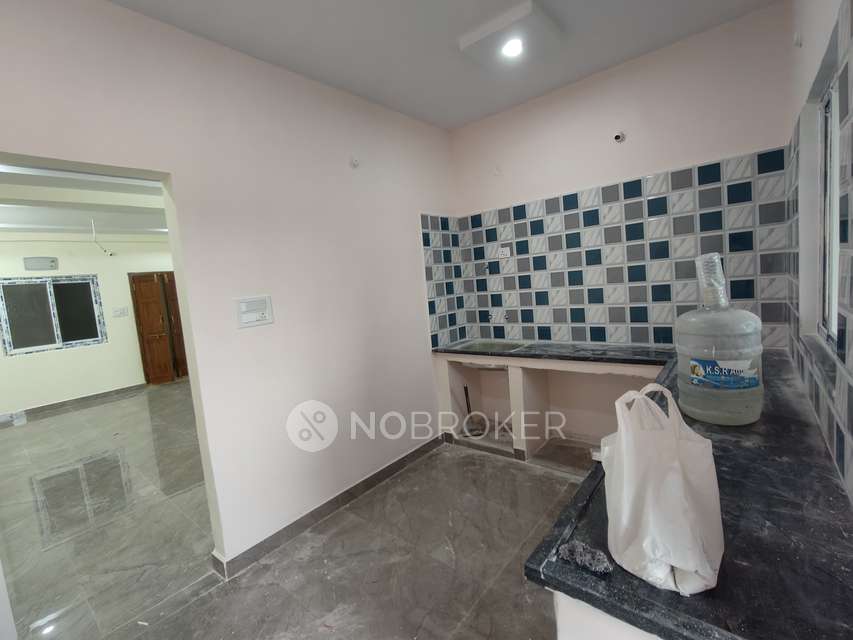 2 BHK Flat In Royal Heights Alwal, Alwal For Sale  In Alwal