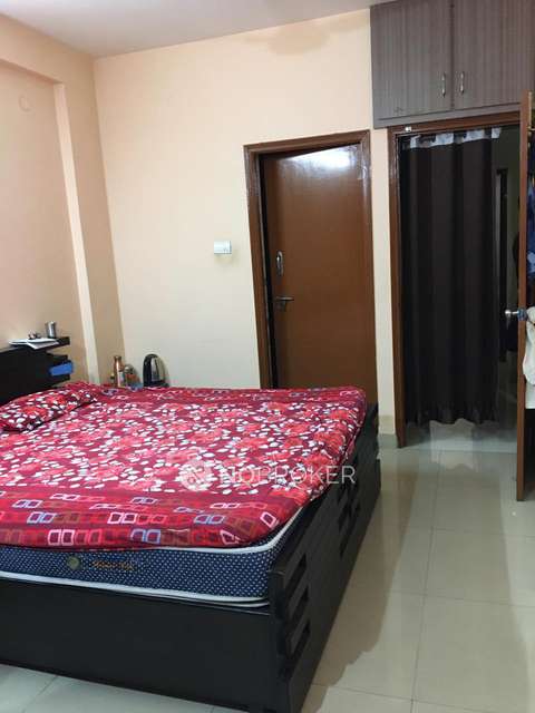 2 BHK Flat In Pioneer Fortune Square For Sale  In Hoodi