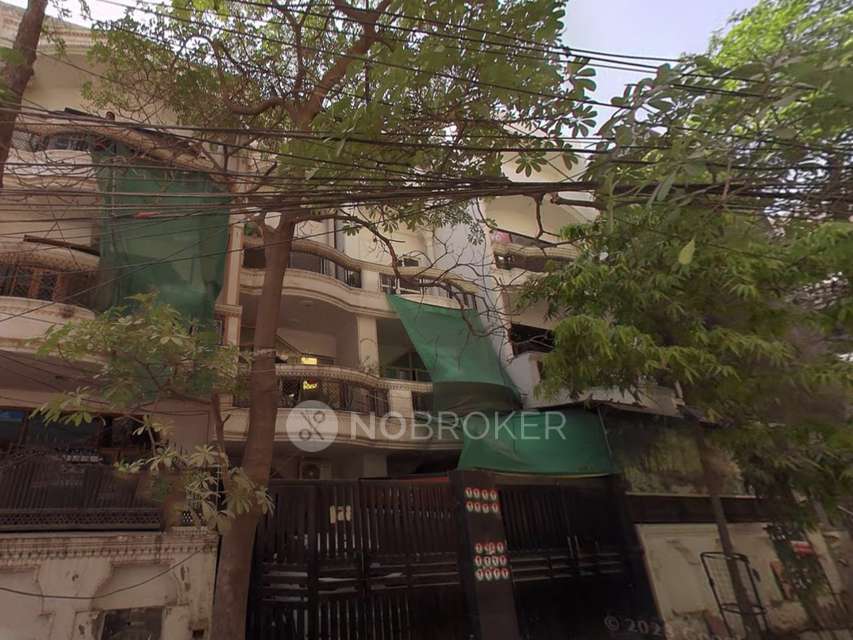 PG for Anyone in Sector 27