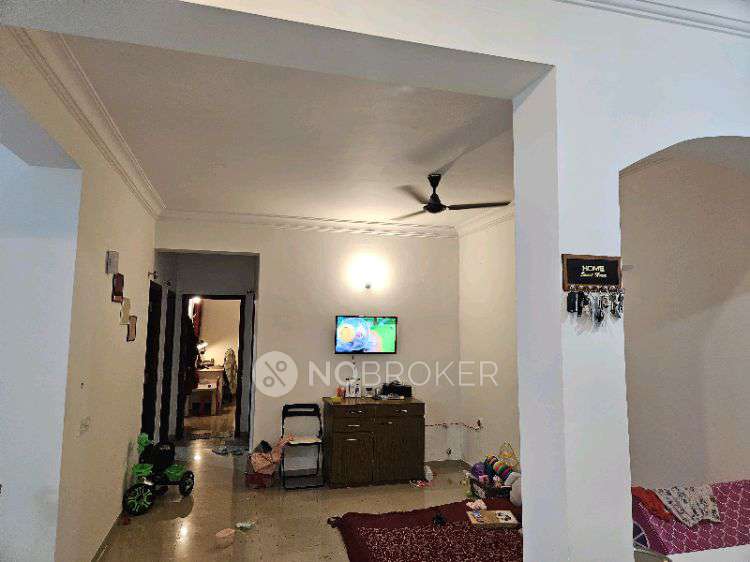 Single Room for Male In 2 BHK  In Tnt Crescent In Sinthan Nagar