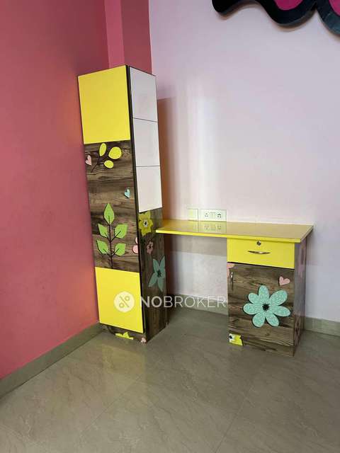 3 BHK Flat In Gayathri Surya Avenue For Sale  In Pragathi Nagar