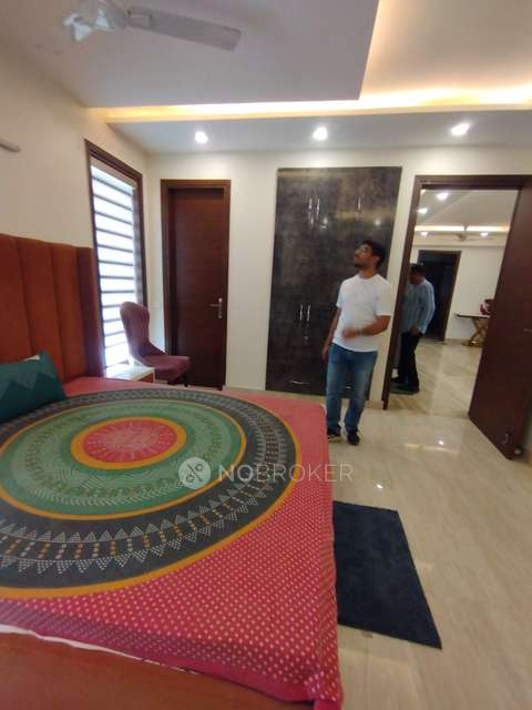 3 BHK Villa In Kohinoor Apartment  For Sale  In Paryavaran Complex Area