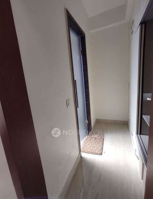 3 BHK Villa In Kohinoor Apartment  For Sale  In Paryavaran Complex Area