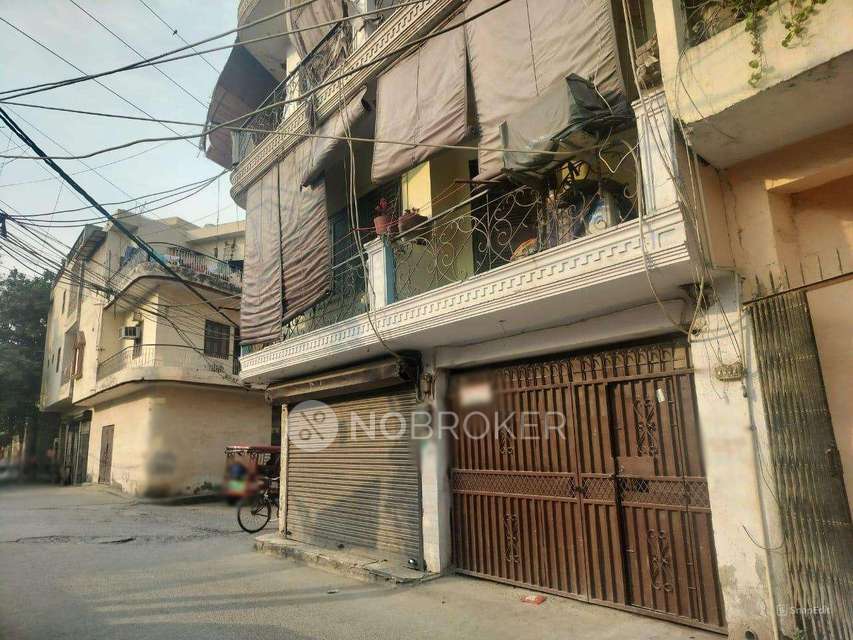 2 BHK Flat In Standlone Building For Sale  In Burari