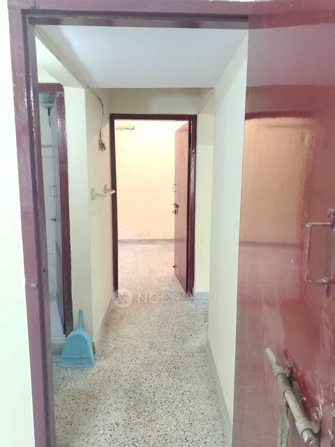 2 BHK Flat In Senthil Flats, Perambur For Sale  In  Perambur