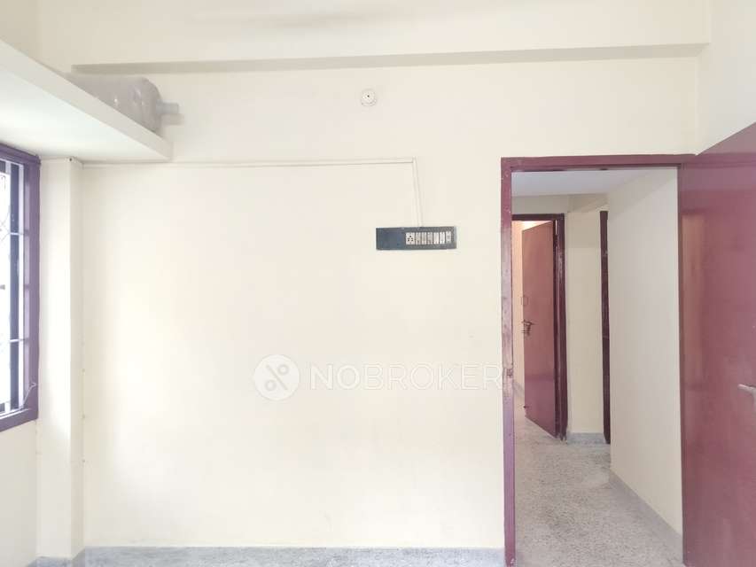 2 BHK Flat In Senthil Flats, Perambur For Sale  In  Perambur
