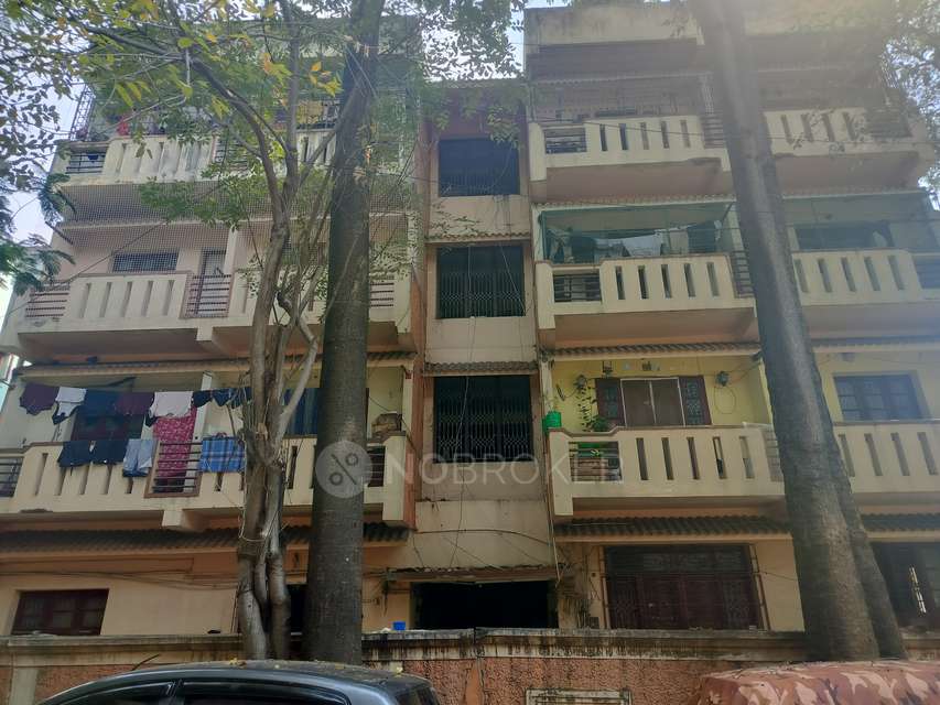 2 BHK Flat In Senthil Flats, Perambur For Sale  In  Perambur