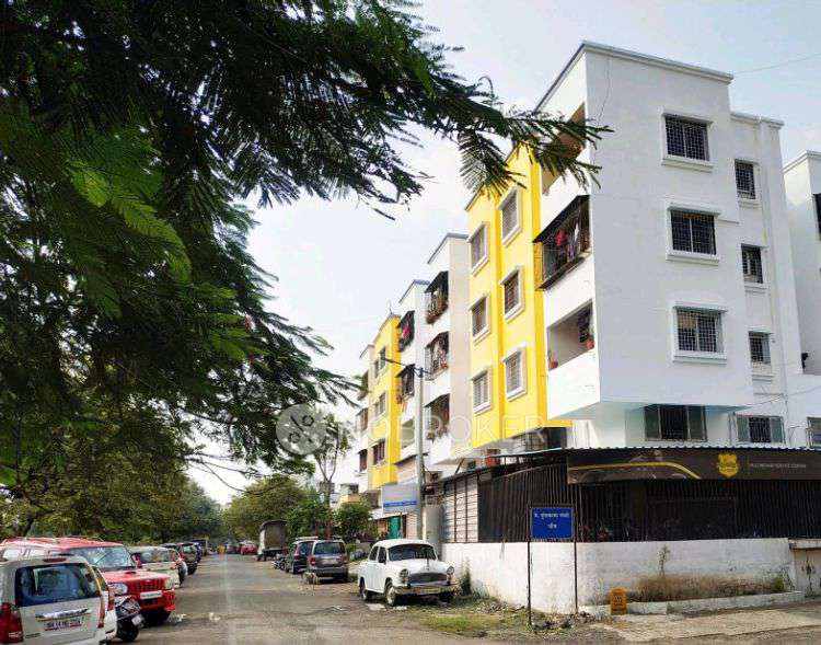 2 BHK Flat In Kakade Township for Rent  In Kakade Township Q & R Building