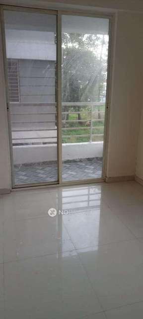 2 BHK Flat In Prestige Residency For Sale  In Mandri 
