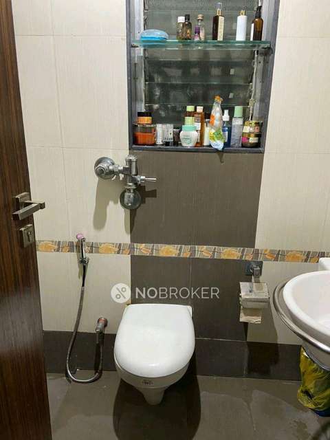 1 BHK Flat In Pooja Enclave For Sale  In  Vile Parle West