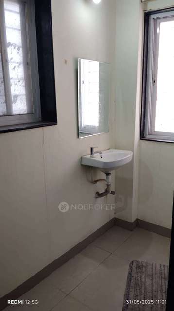 Single Room for Female In 1 RK  In Alakshya Heights In Kharadi