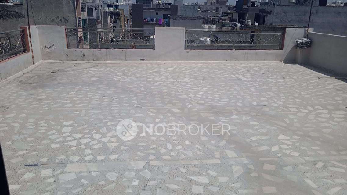 2 BHK Flat For Sale  In Uttam Nagar