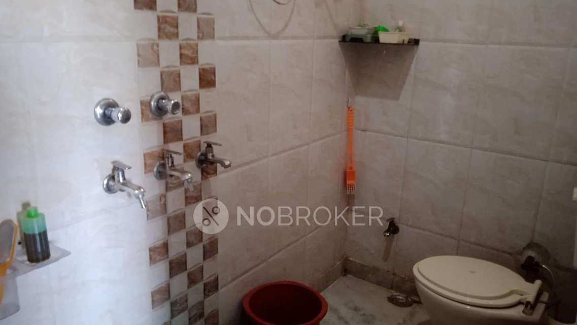 2 BHK Flat For Sale  In Uttam Nagar