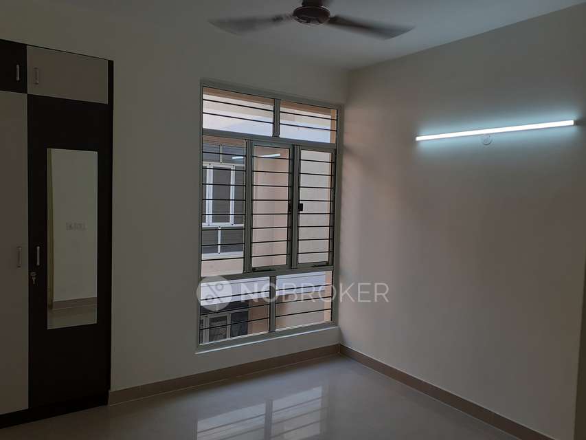 3 BHK Flat In  Unihomes, Rattinamangalam For Sale  In Rattinamangalam