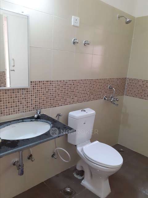 3 BHK Flat In  Unihomes, Rattinamangalam For Sale  In Rattinamangalam