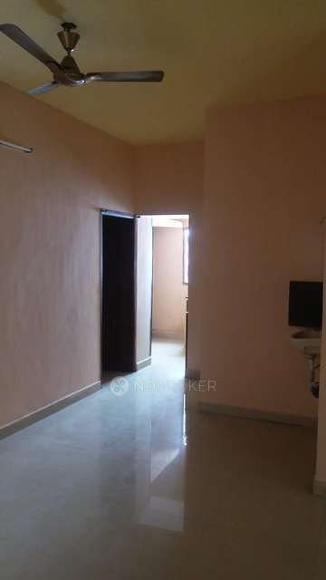 2 BHK Flat In Daffodil Apartment For Sale  In Selaiyur