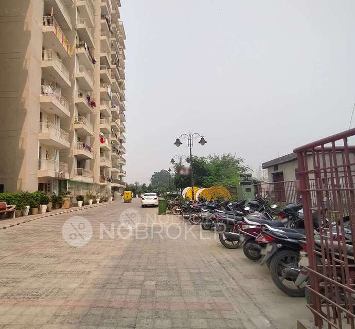 4 BHK Flat In Adila Palm Resort, Raj Nagar Extension For Sale  In Raj Nagar Extension