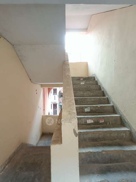 1 BHK Flat In Dda Janta Flats For Sale  In Sector 16b Dwarka