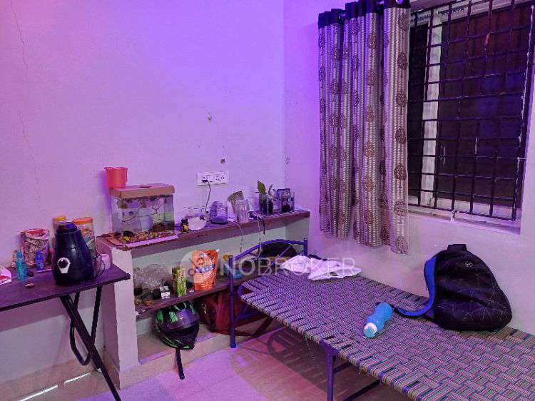 1 BHK Flat In Sb for Rent  In Tharamani