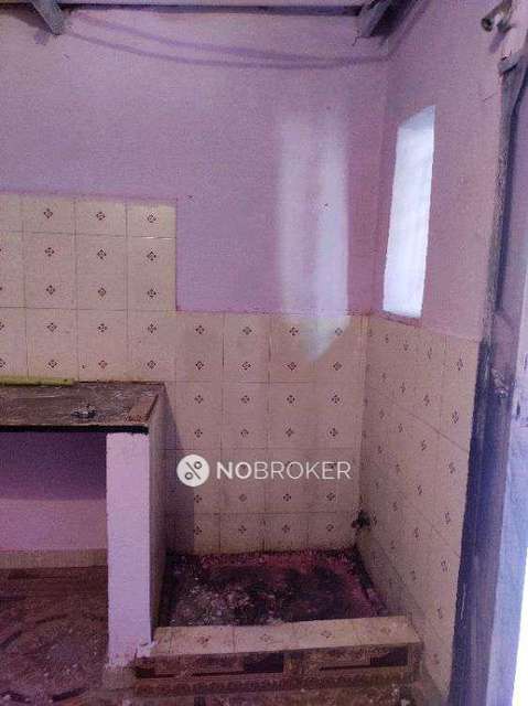 1 RK House For Sale  In Mulund West