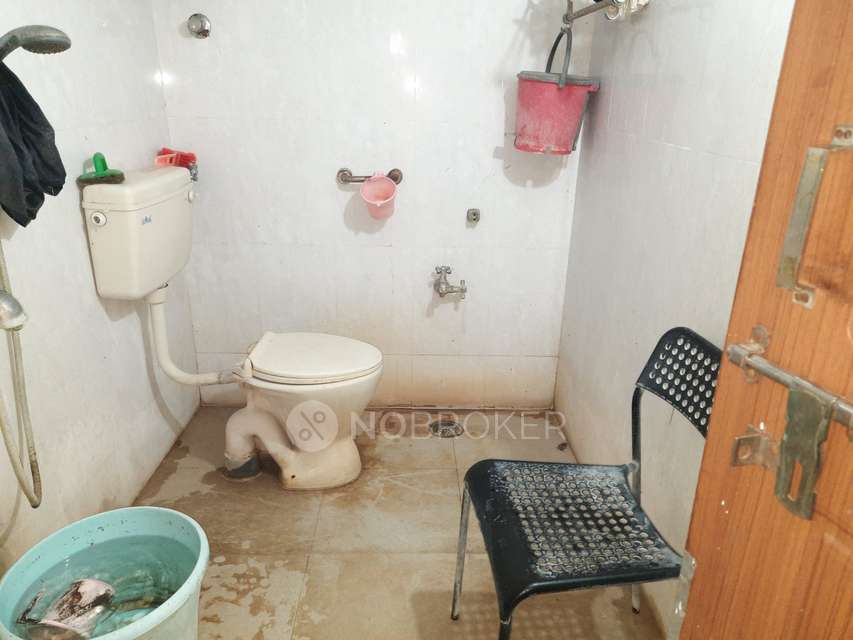 4+ BHK House For Sale  In Nallakunta