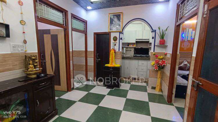4 BHK House For Sale  In Mangolpuri