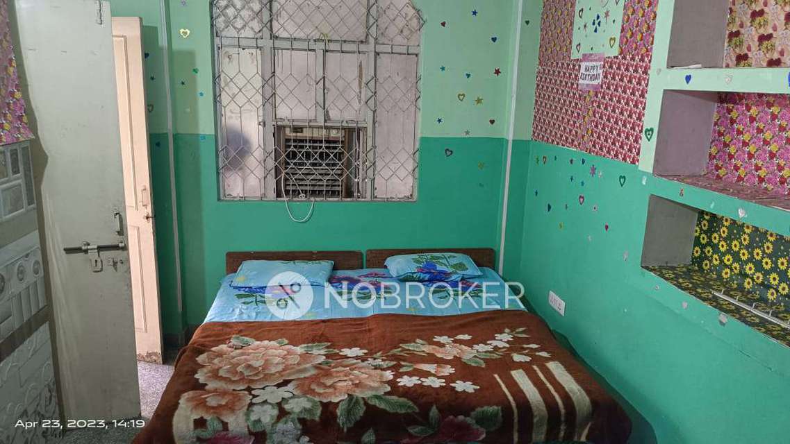 1 RK Flat In Standalone Building  for Rent  In Malviya Nagar