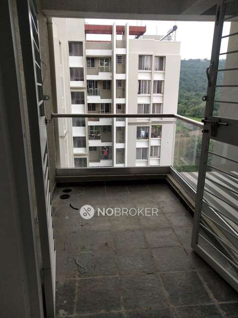 2 BHK Flat In Star Altair For Sale  In Bavdhan