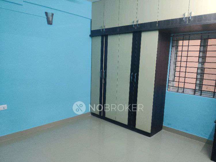 3 BHK Flat In S G Enclave For Sale  In S G Enclave