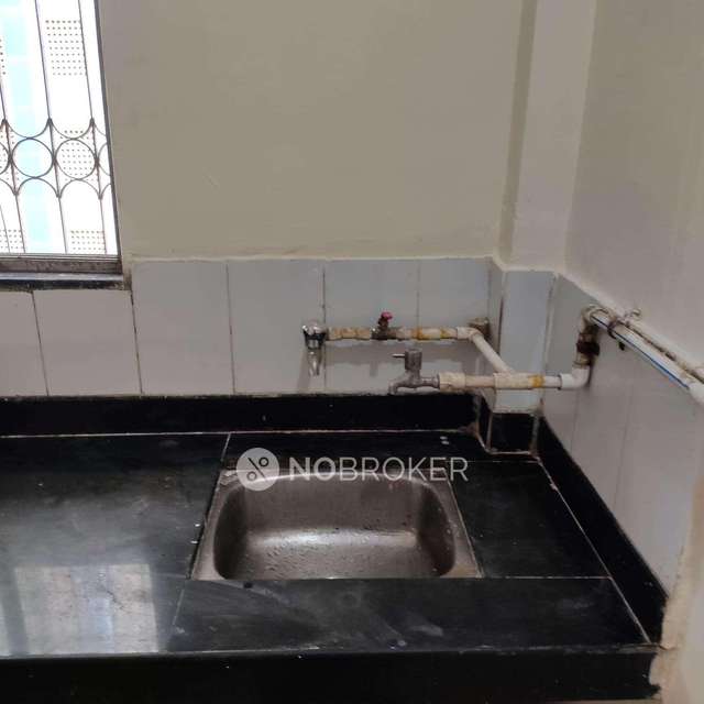 1 BHK Flat In Panchratna Chs For Sale  In Kandivali West