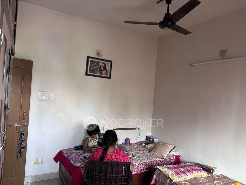 3 BHK Flat In Tanush Pride For Sale  In Puppalaguda
