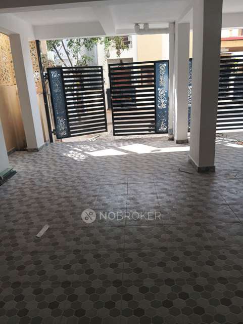 4+ BHK House For Sale  In K R Puram