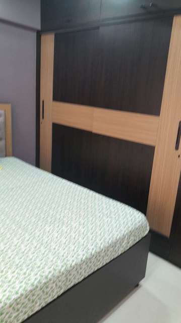 2 BHK Flat In Shivraj Heights Chs For Sale  In Kandivali West